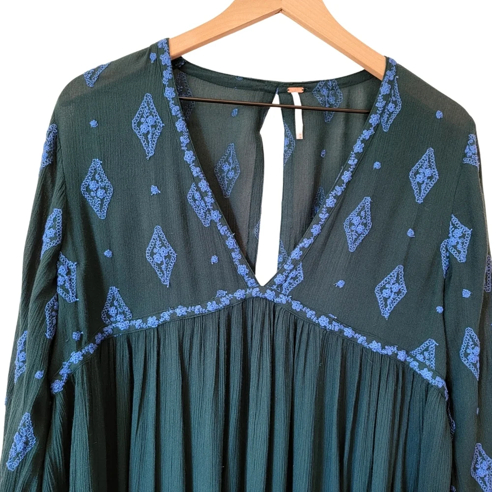 Free People Diamond Embroidered Tunic With Bell Sleeves Size M